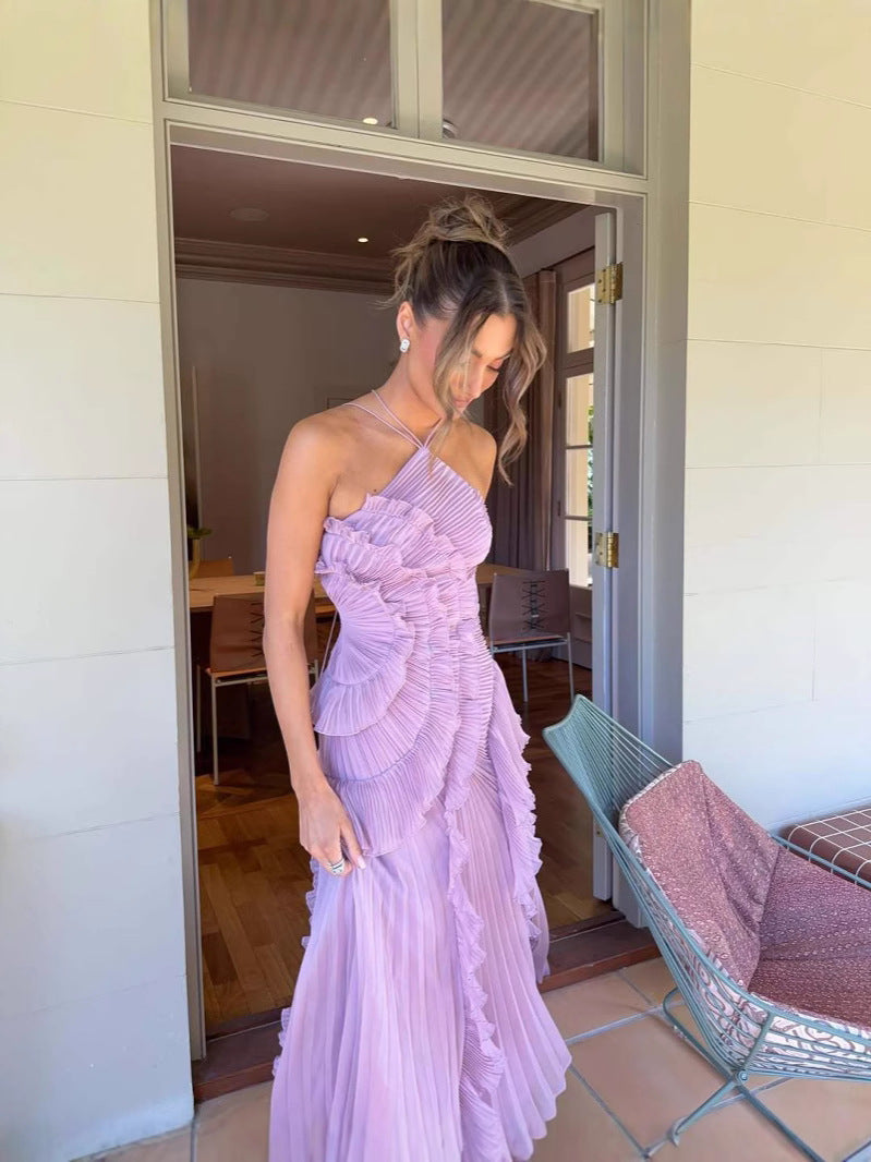 Francesca | Robe Longue Plissée – Décolleté Halter et Volants Uniques