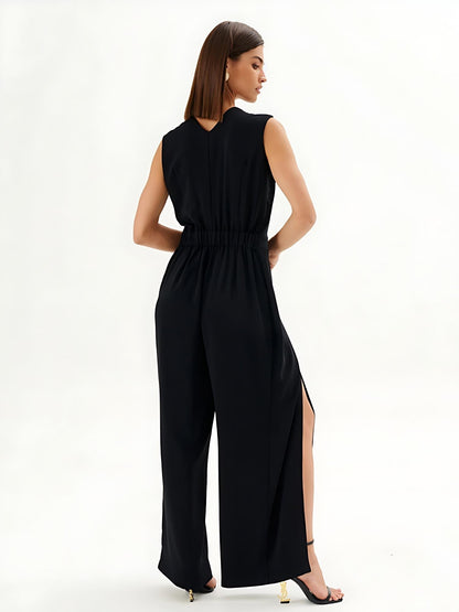 Mono noir sans manches avec effet enveloppant et jambe large