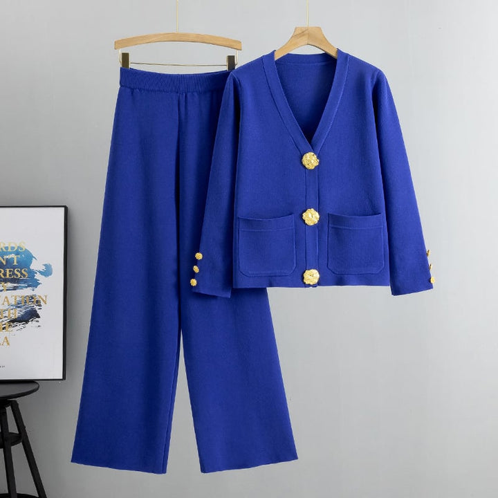 AZARIA – COSTUME PANTALON EN LAINE AVEC BOUTONS EN MÉTAL