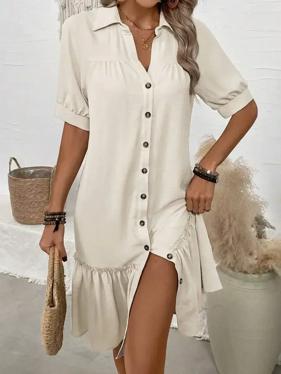 Aliyah – Robe avec Boutons et Volants au Ourlet