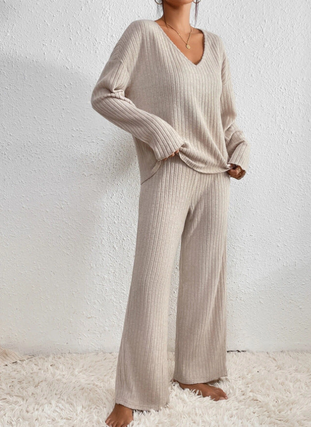 CALYNTHA – ENSEMBLE DEUX PIÈCES EN TRICOT À COL EN V