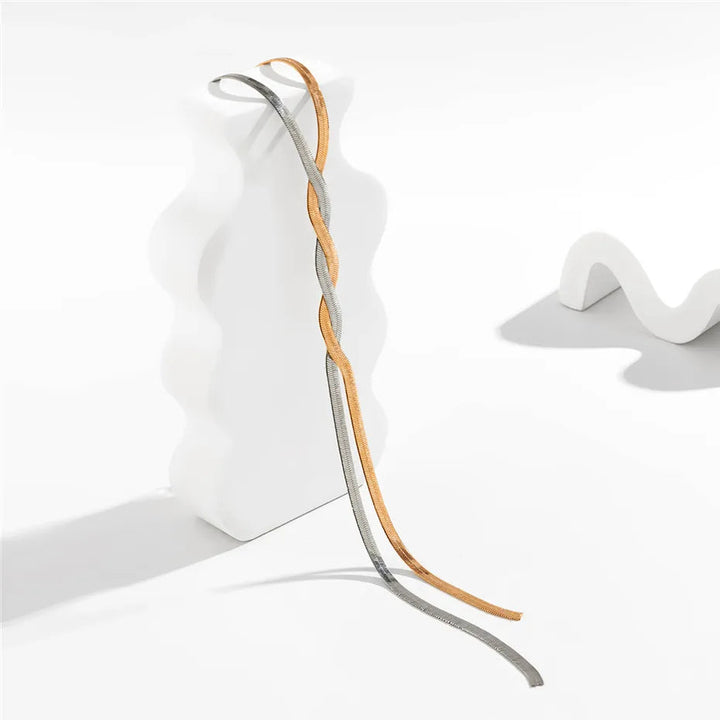 Flaira – Collier serpent ajustable en or