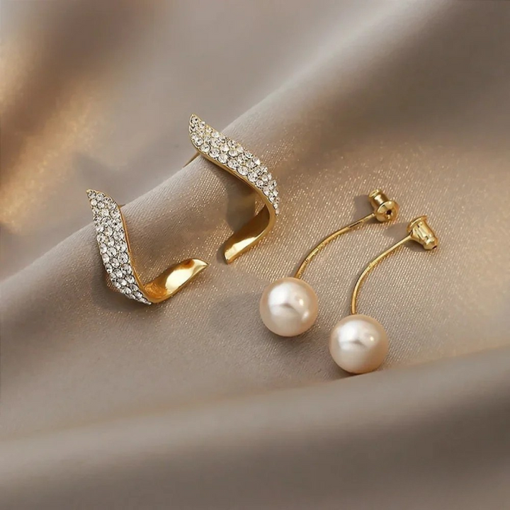 Boucles d'oreilles pendantes en perles dorées chic