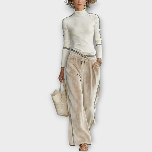 Ensemble en Tricot Supérieur avec Finition Contrastante et Pantalons en Velours Lounge