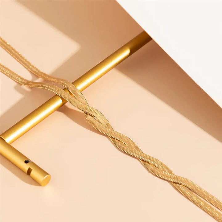 Flaira – Collier serpent ajustable en or