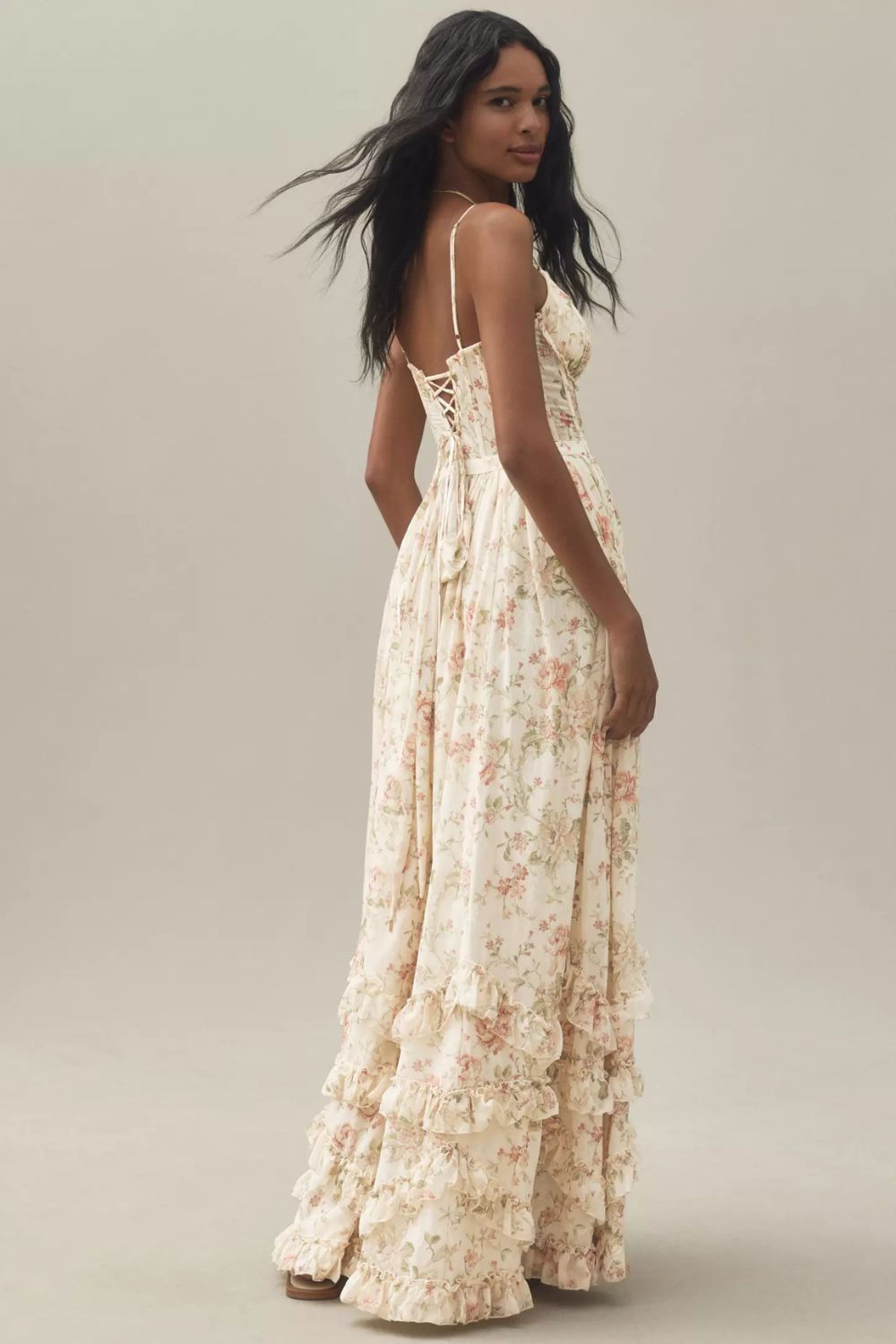 Alira | Robe d'Été Florale Élégante