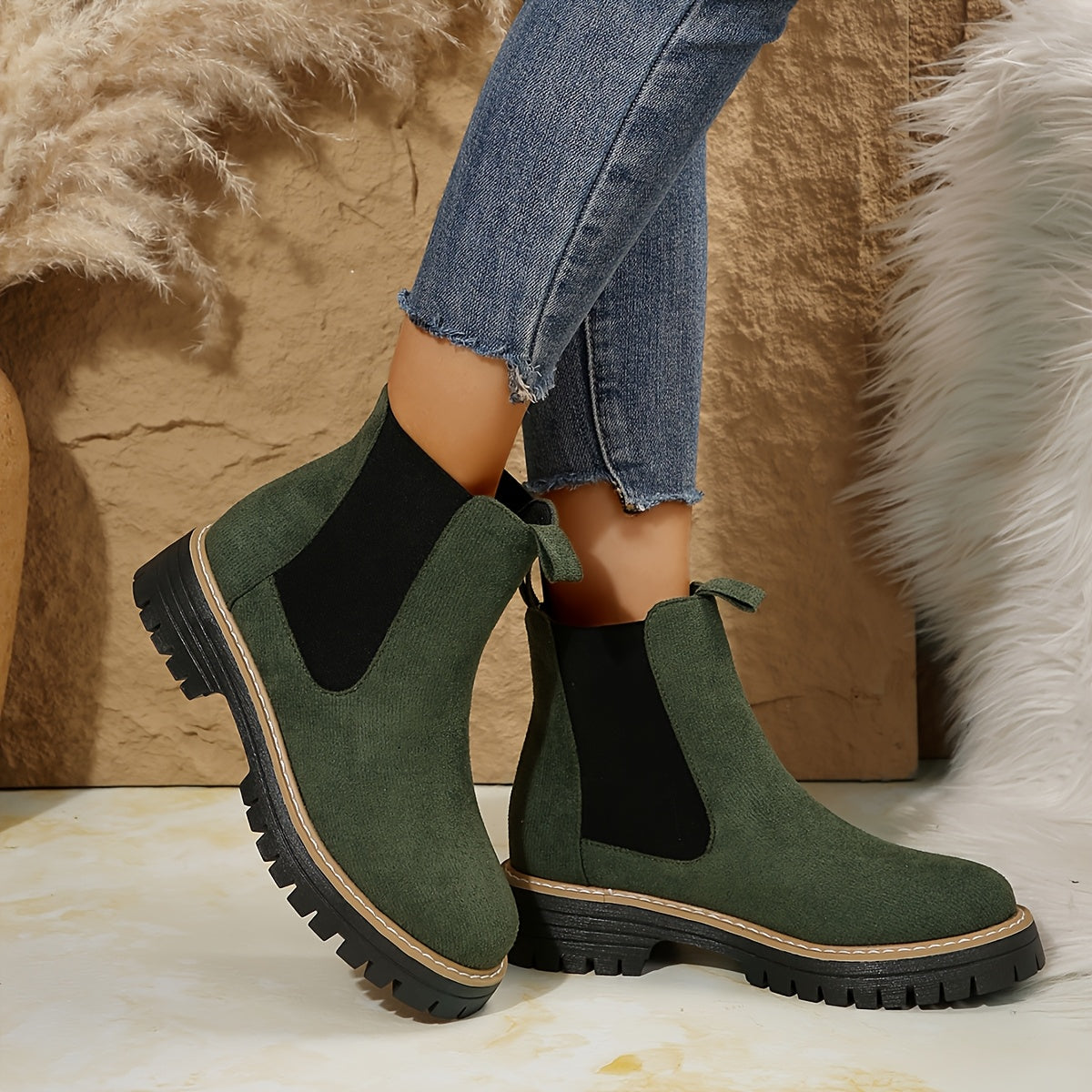 Bottines pour femmes en couleur unie avec semelle épaisse