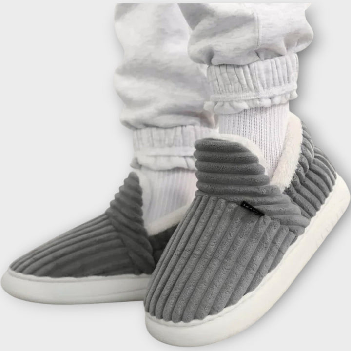 Chaussons orthopédiques chauds