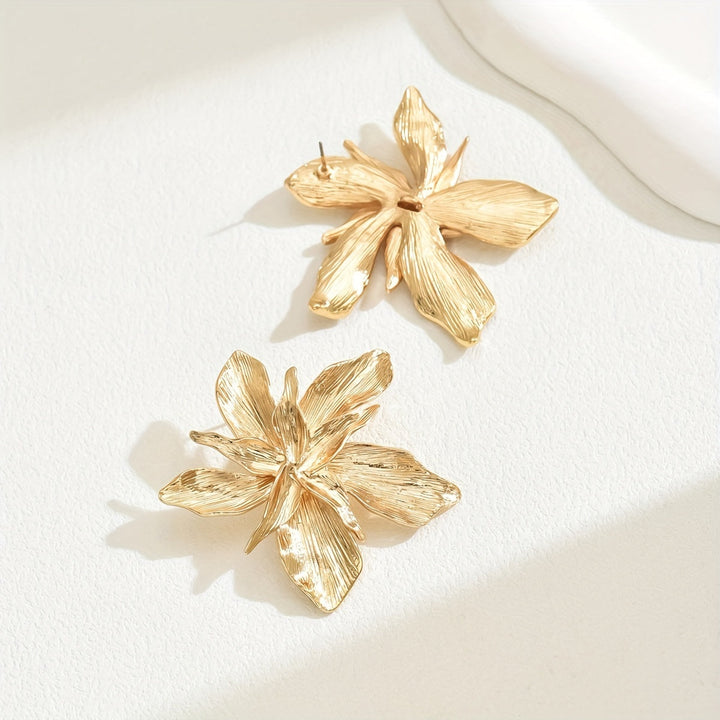 Lana | Boucles d'Oreilles Goutte Floral Doré