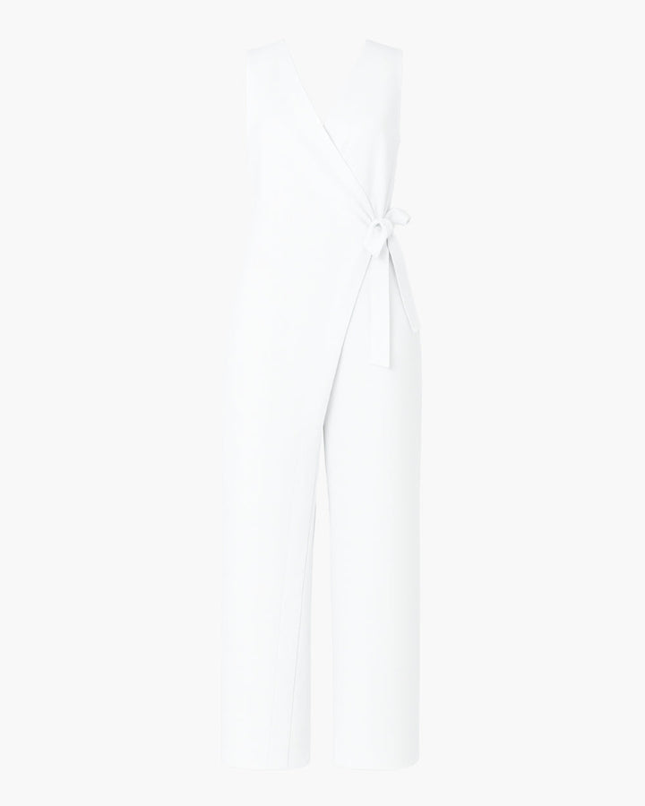 Combinaison élégante avec ceinture