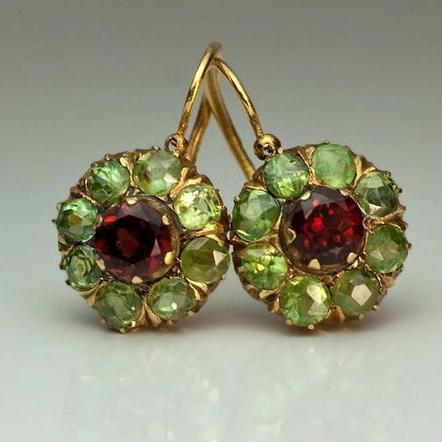 Boucles d'oreilles rondes en cristal vert et rouge chic