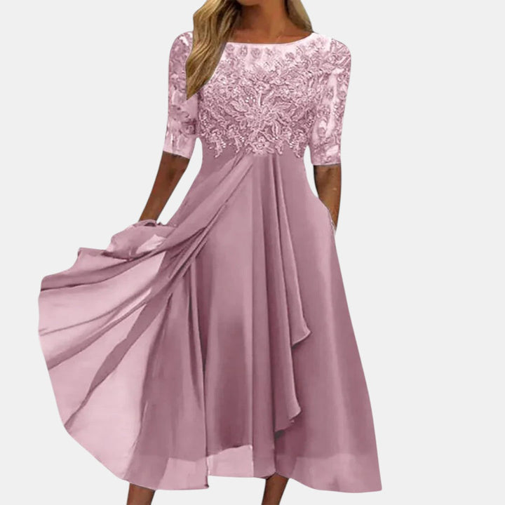 Chloe | Robe en Dentelle Élégante