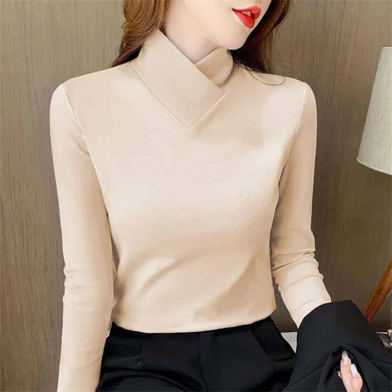 Avery | T-shirt Élégant Col Montant