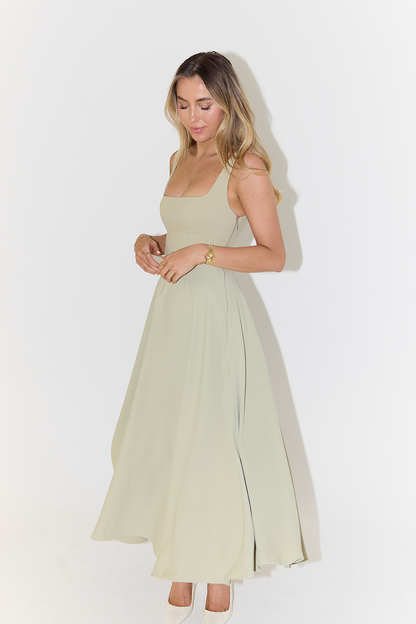 Melisandre - Robe Midi Femme, Élégante & Polyvalente