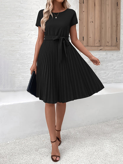 Filou | Robe Élégante À Col Rond Avec Ceinture Pour Femmes | Midi