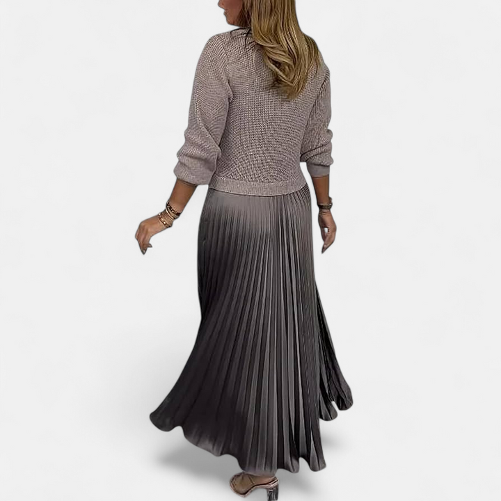 Claudia - Robe maxi avec pull et jupe plissée
