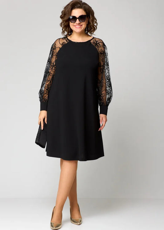 Elara - Robe avec Manches en Dentelle