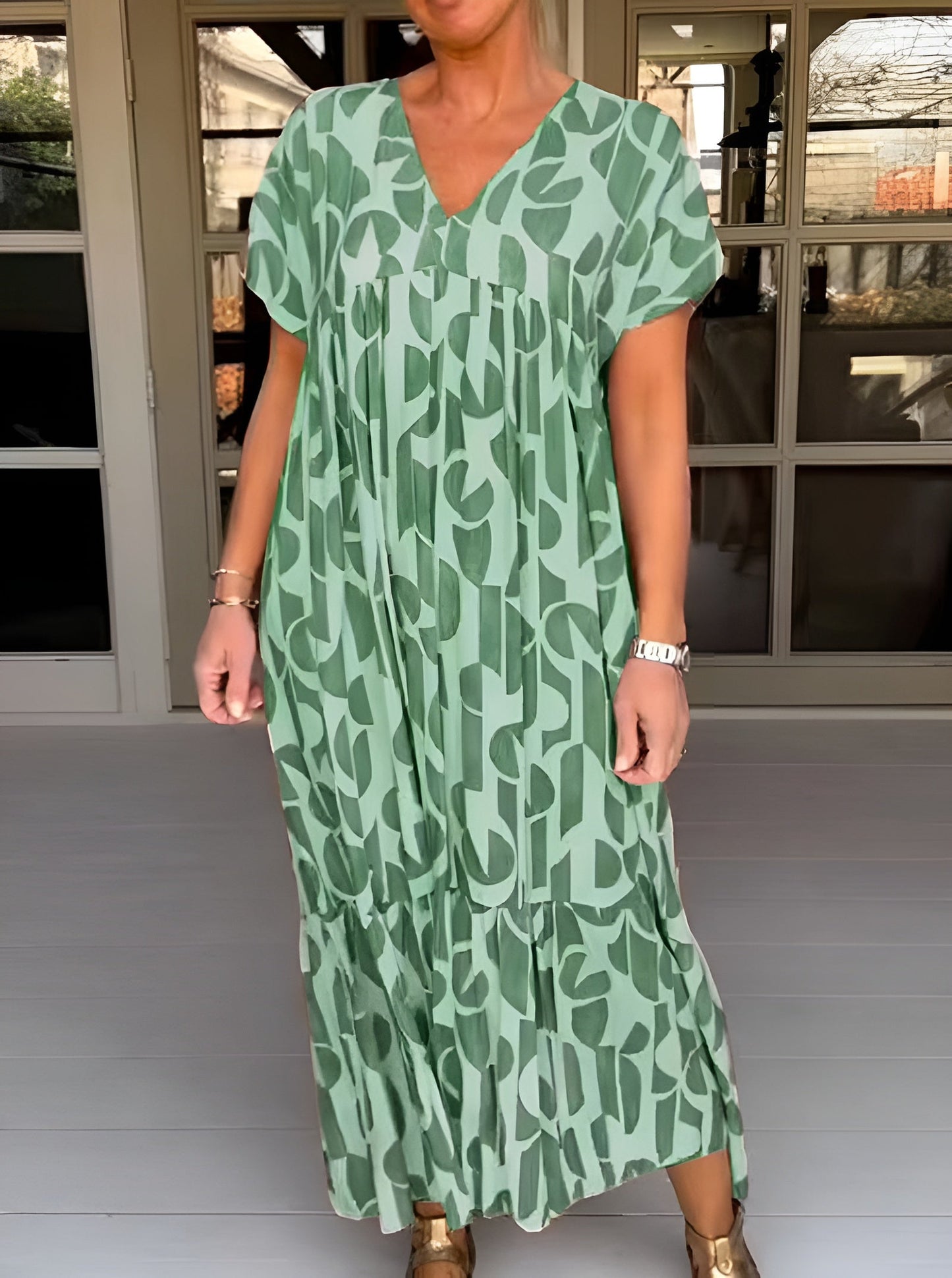 Colette | Robe Fluide avec Décolleté en V