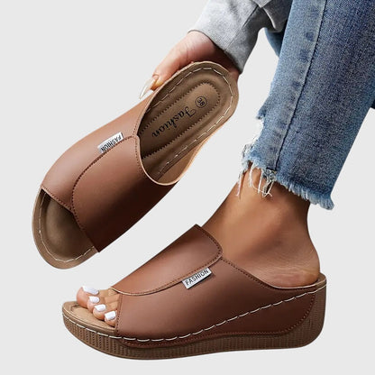 Bríd™ | Sandales de marche confort classique