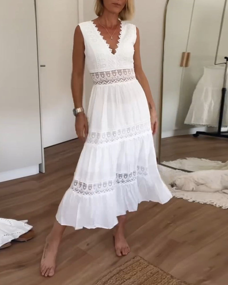 Aurélie™ | Robe en Dentelle Élégante avec Décolleté en V