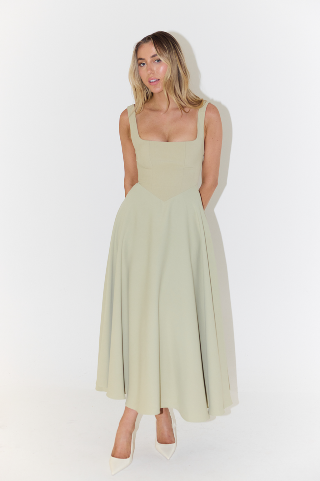 Melisandre - Robe Midi Femme, Élégante & Polyvalente