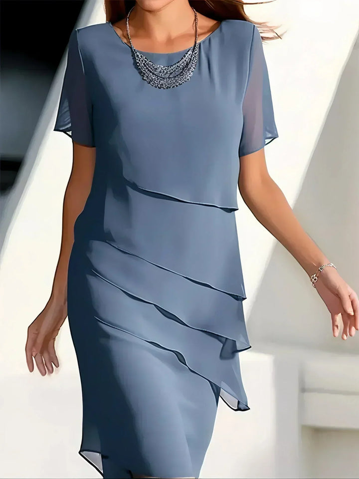 Anastasia | Robe Midi Luxueuse à Couches
