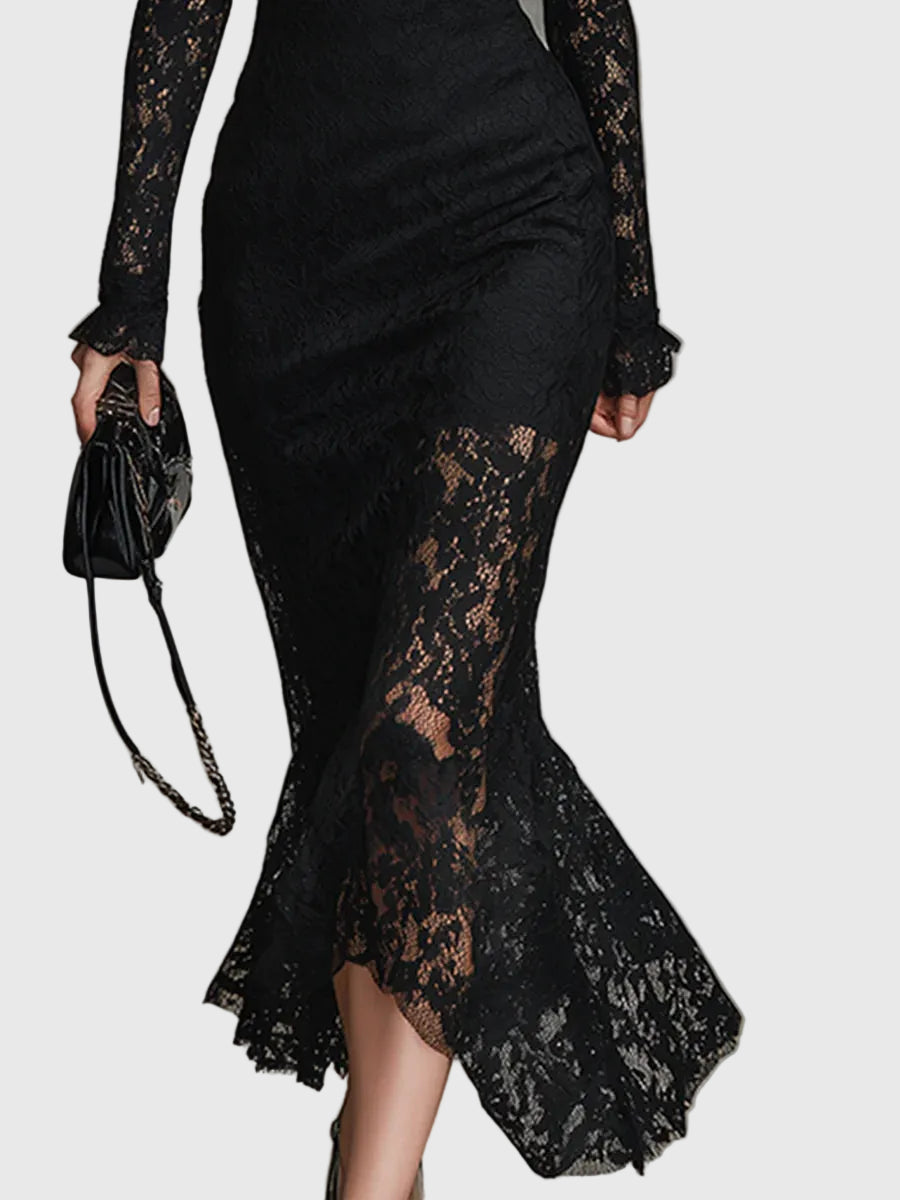 Monica | Robe Maxi Évasée en Dentelle Élégante