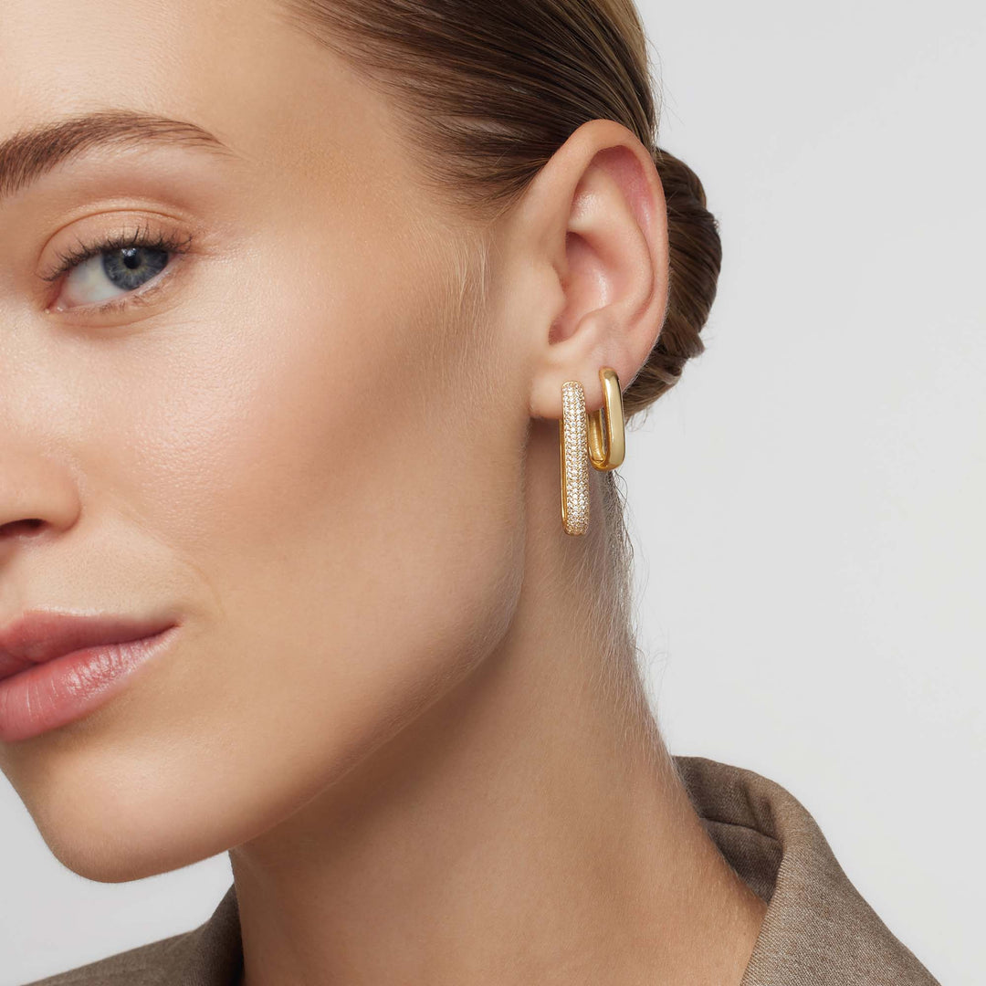 Boucles d'oreilles en forme de pavé avec grande icône | Or 16k