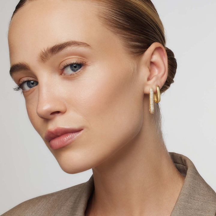 Boucles d'oreilles en forme de pavé avec grande icône | Or 16k