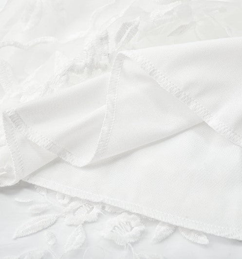 Bianca - Une Élégante Robe de Cocktail en Tulle
