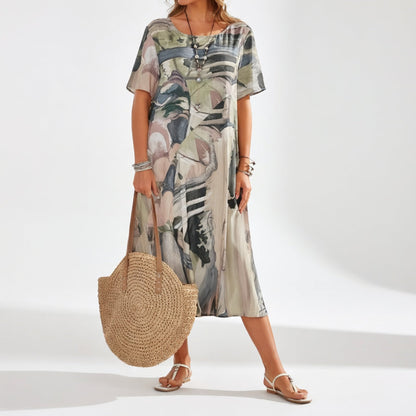 Robe longue fluide avec impression artistique — Élégance bohémienne estivale