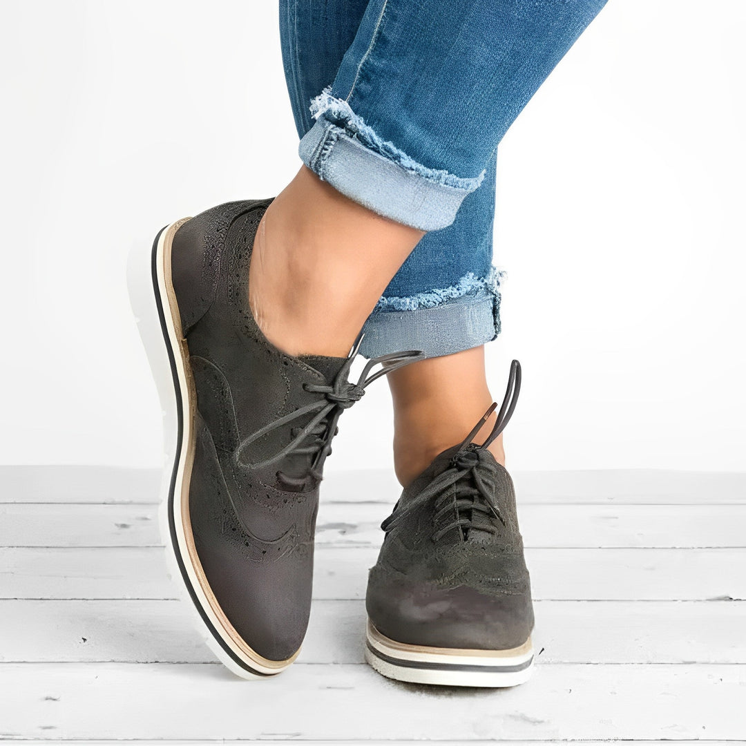 Sloane - Chaussures Oxford à Lacets et Découpes