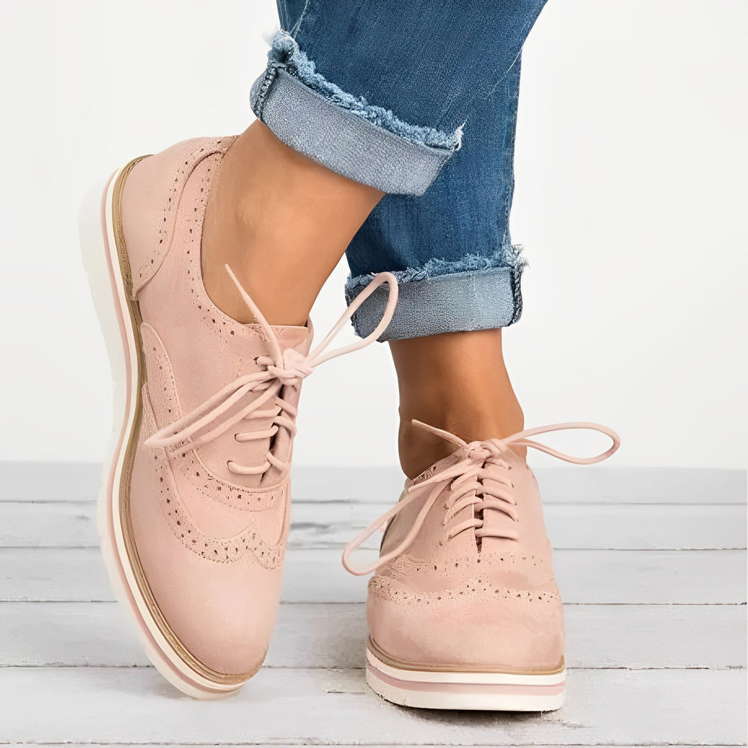 Sloane - Chaussures Oxford à Lacets et Découpes