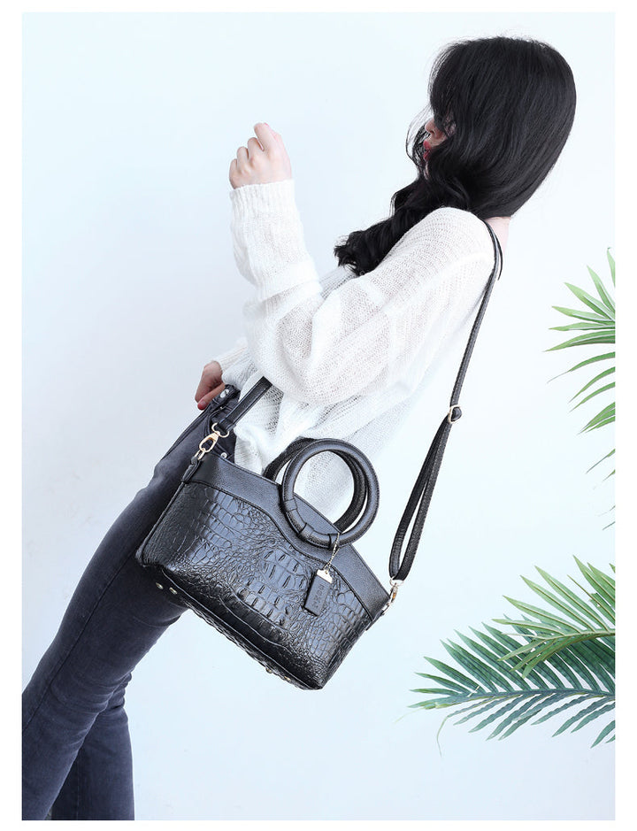 Alfrida | Sac élégant avec une impression crocodile sophistiquée