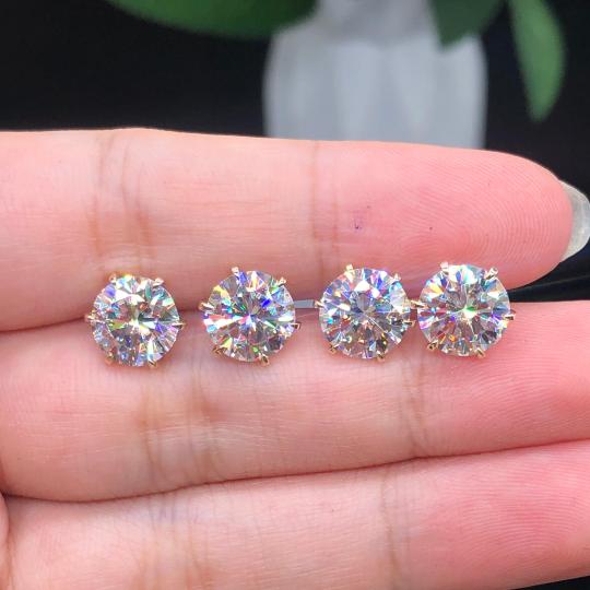 Boucles d'oreilles Tera en or blanc chic