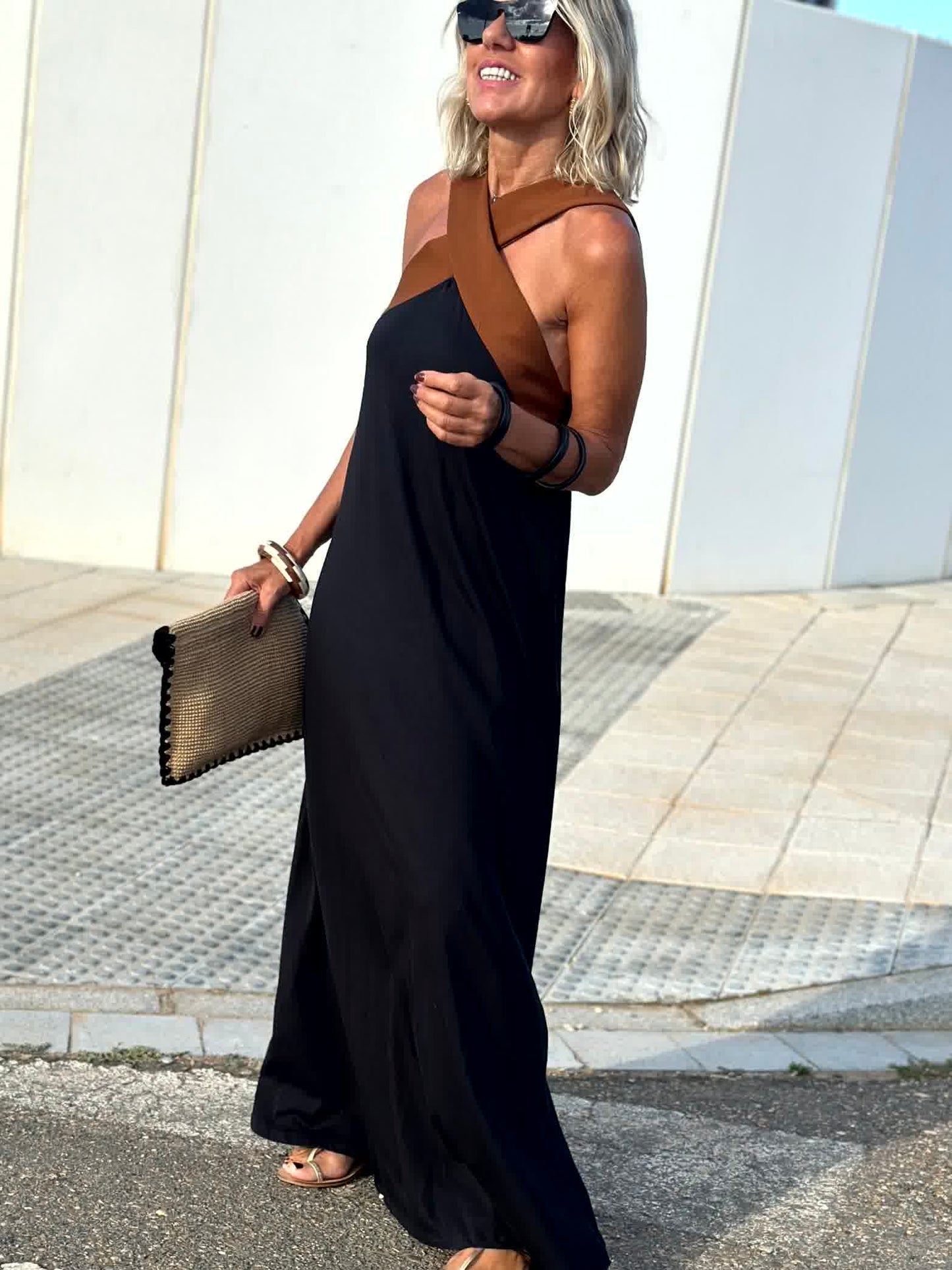 Sienna | Robe Élégante avec Dos Découvert et Col Croisé à la Mode