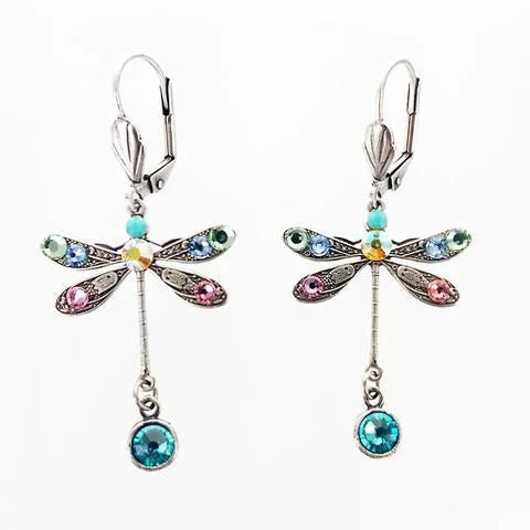 Boucles d'oreilles design libellule élégantes