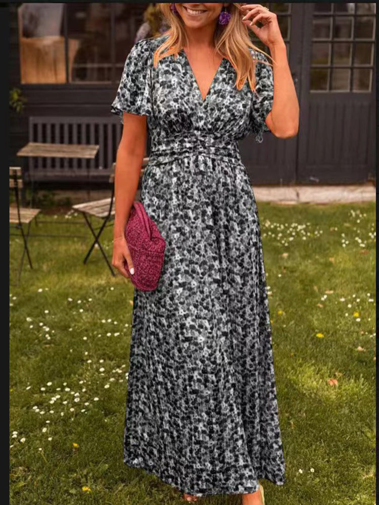 Élina – Robe longue fluide avec motifs floraux