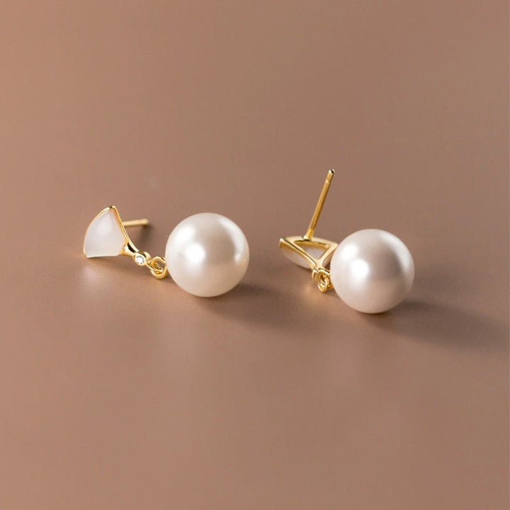 Boucles d'oreilles en perles argentées chics