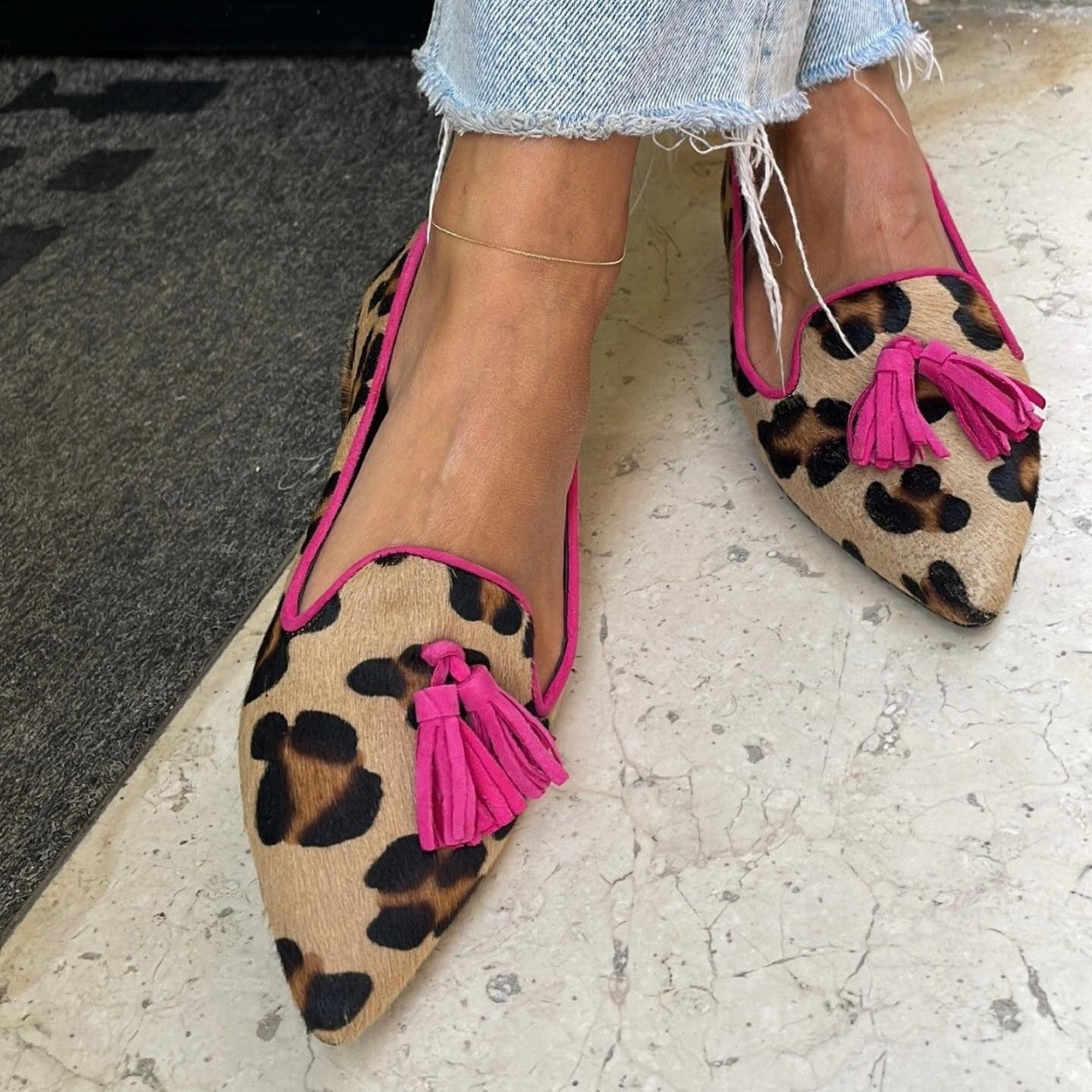 BALLETS ANIMALIER AVEC TASSELS CHICS