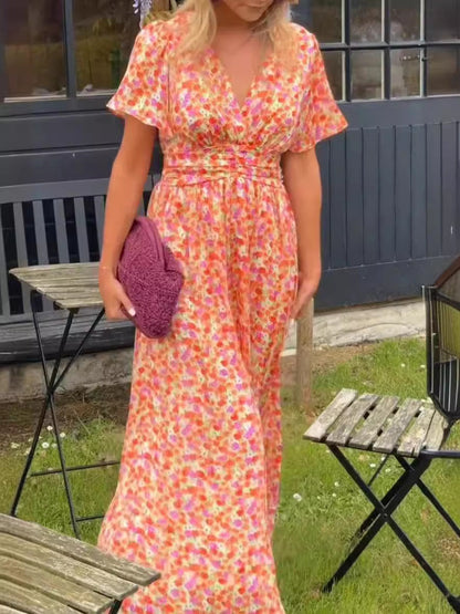 Élina – Robe longue fluide avec motifs floraux
