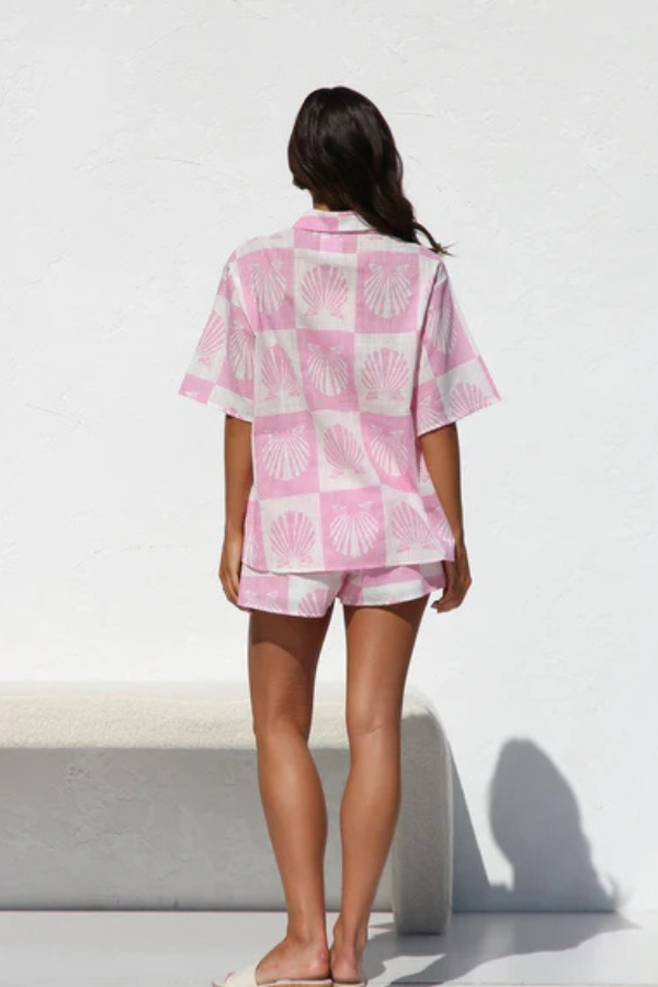 AVANYA – ENSEMBLE DE CHEMISE ET SHORTS D'ÉTÉ TENDANCE