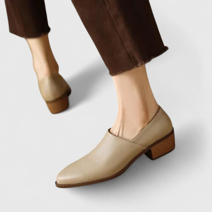 CLAIRE – CHAUSSURES CLASSIQUES MODERNES À TALON BAS