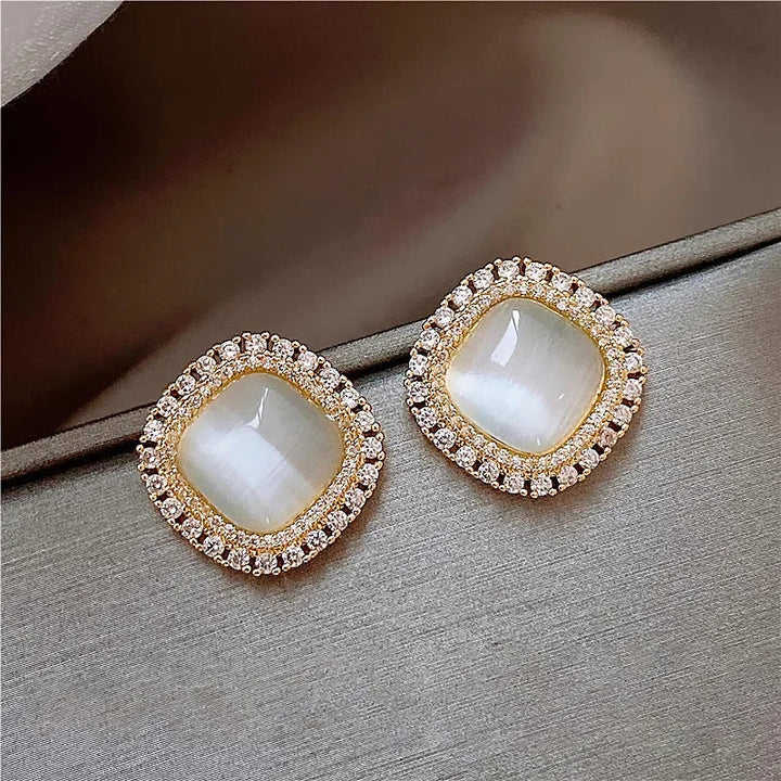 Boucles d'oreilles créoles carrées en opale et cristaux CZ