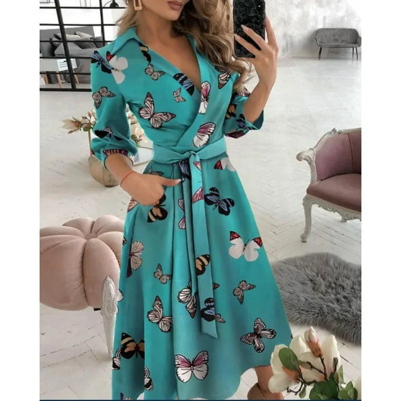 Miléna | Robe portefeuille élégante à imprimé papillon