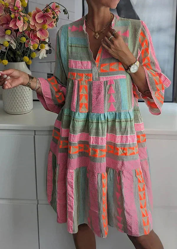 Ava | Robe d'été en chanvre chic à décolleté en V