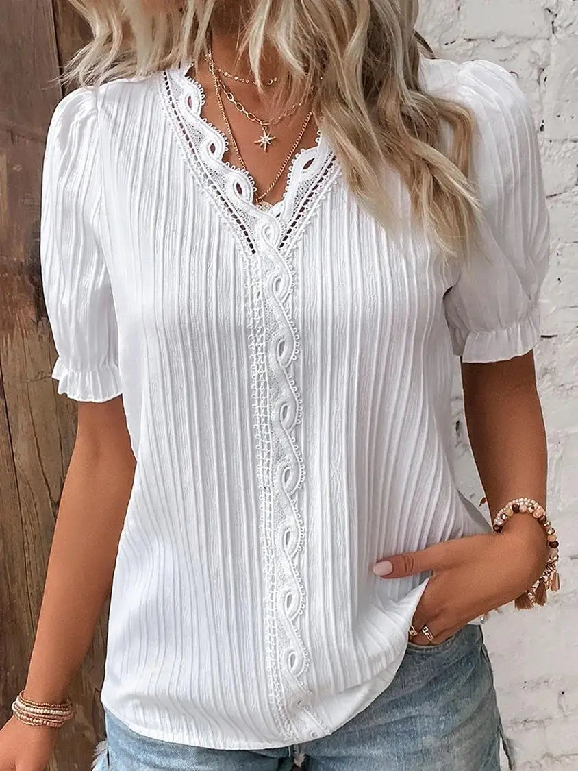 Mélissa | Blouse Élégante avec Détails Délicats