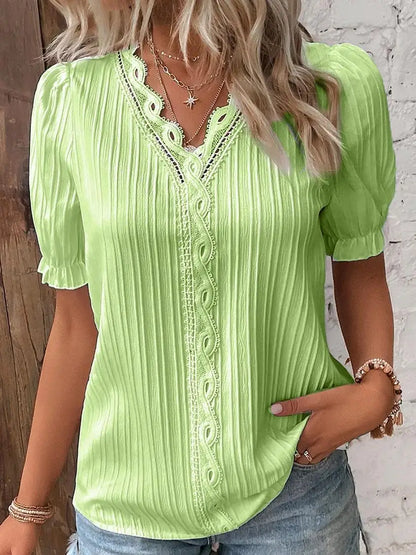 Mélissa | Blouse Élégante avec Détails Délicats