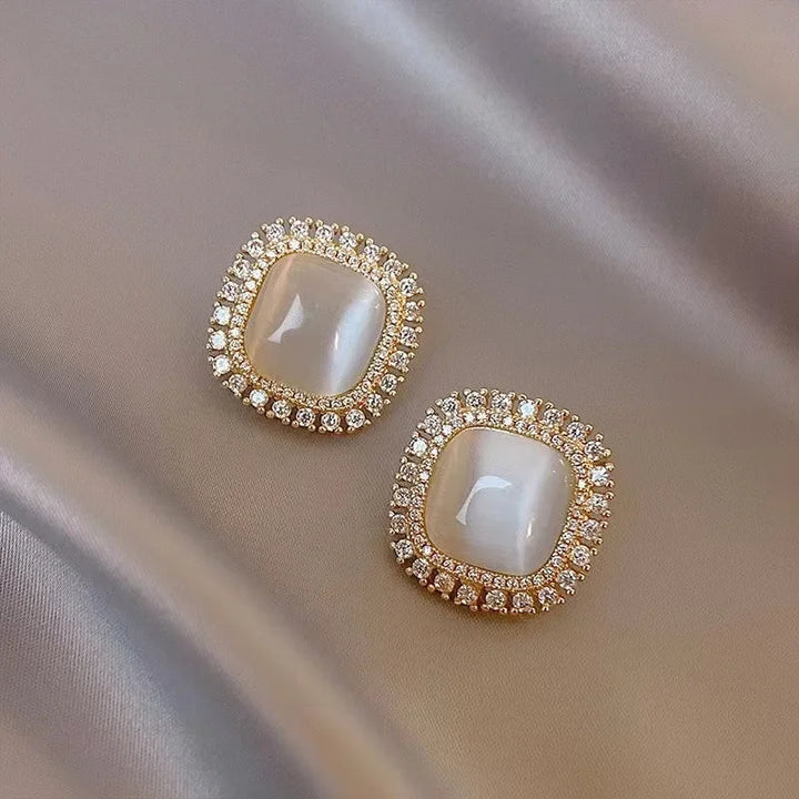 Boucles d'oreilles créoles carrées en opale et cristaux CZ