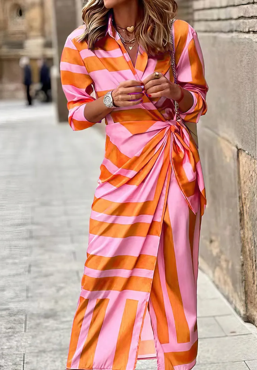 Aurora – Robe Fluide de Radiance Vibrante